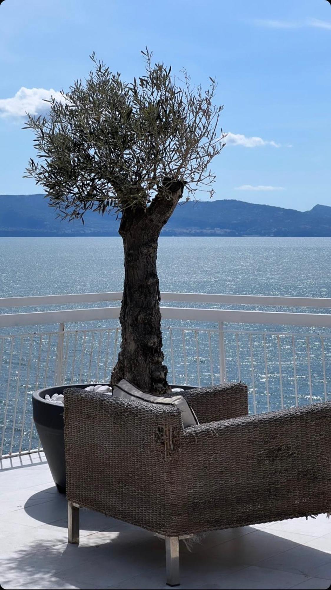 Thomas Sea View Apartman Torre del Greco Kültér fotó